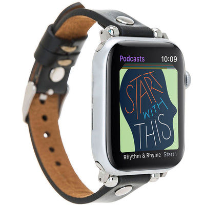 Lederarmband Schwarz mit Nieten – für Apple Watch 42/44/45 mm
